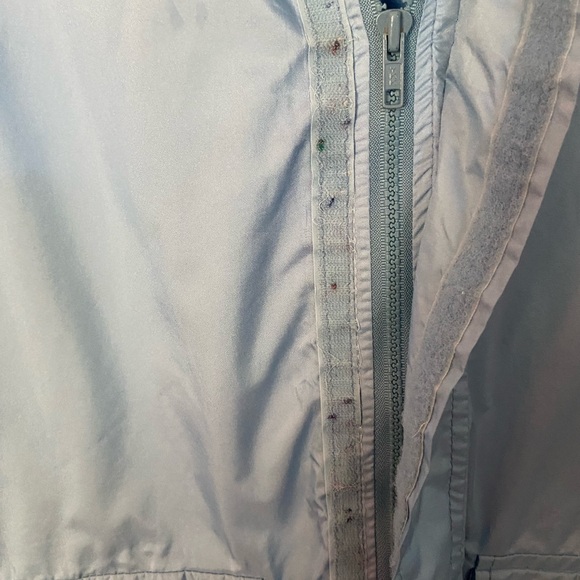 Orvis,Size M, Light Blue, windbreaker with lining, lots of Velcro enclosures - Picture 7 of 16